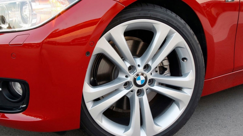 BMW_3-Series Sedan_335i Sport