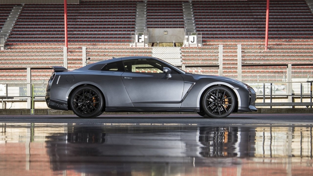 2020 Nissan GT-R 3.8 Black  Premium Edition