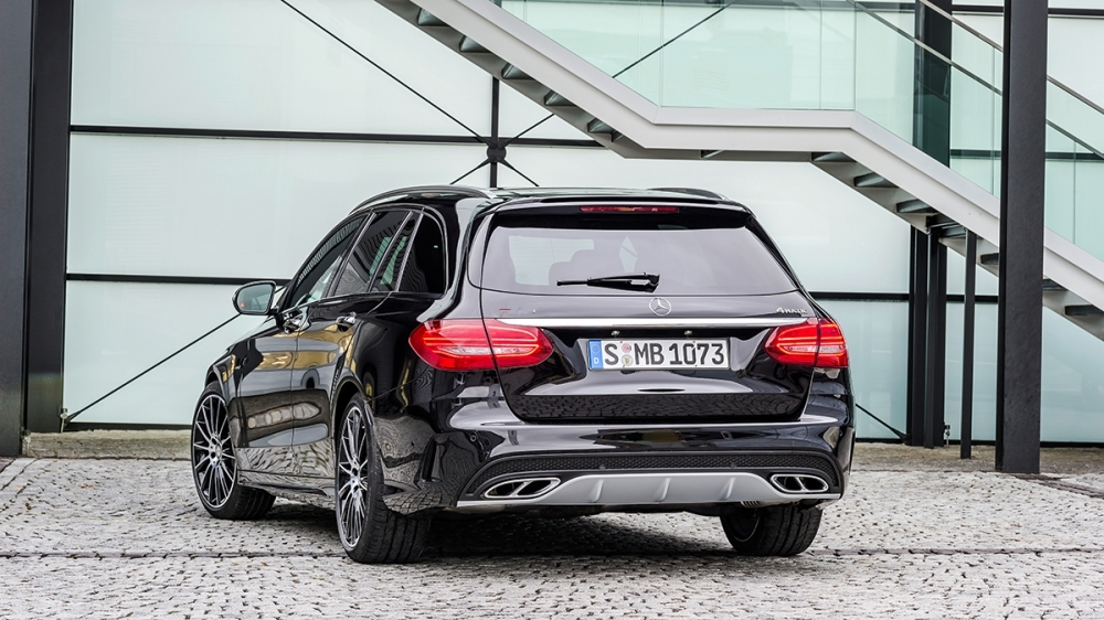 M-Benz_C-Class Estate_AMG C43 4MATIC