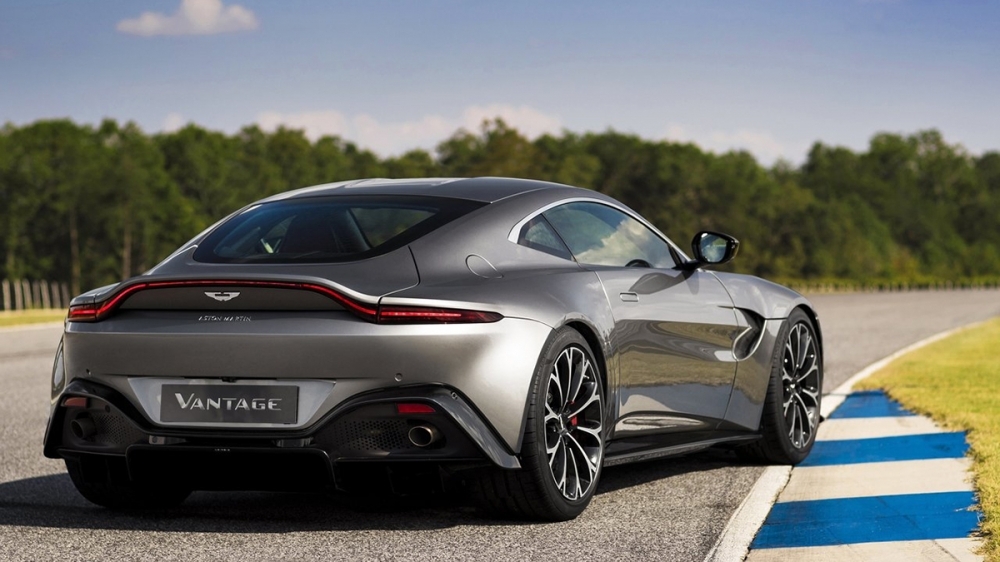 2019 Aston Martin Vantage 4.0 V8