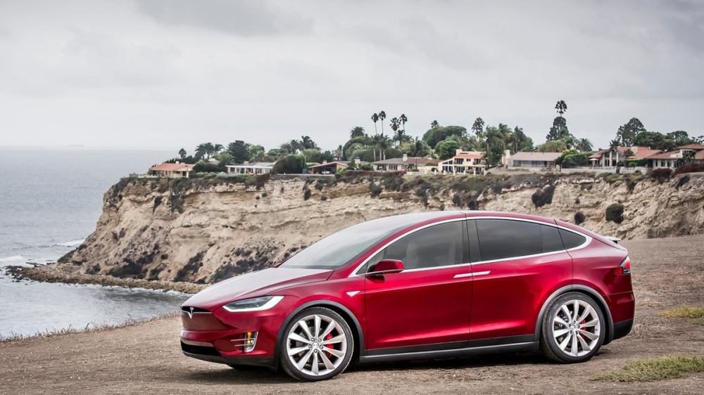 2019 Tesla Model X Standard Range