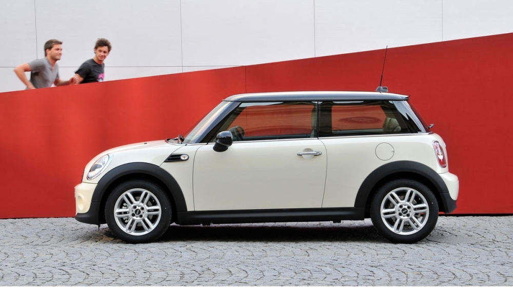 Mini_Hatch_One