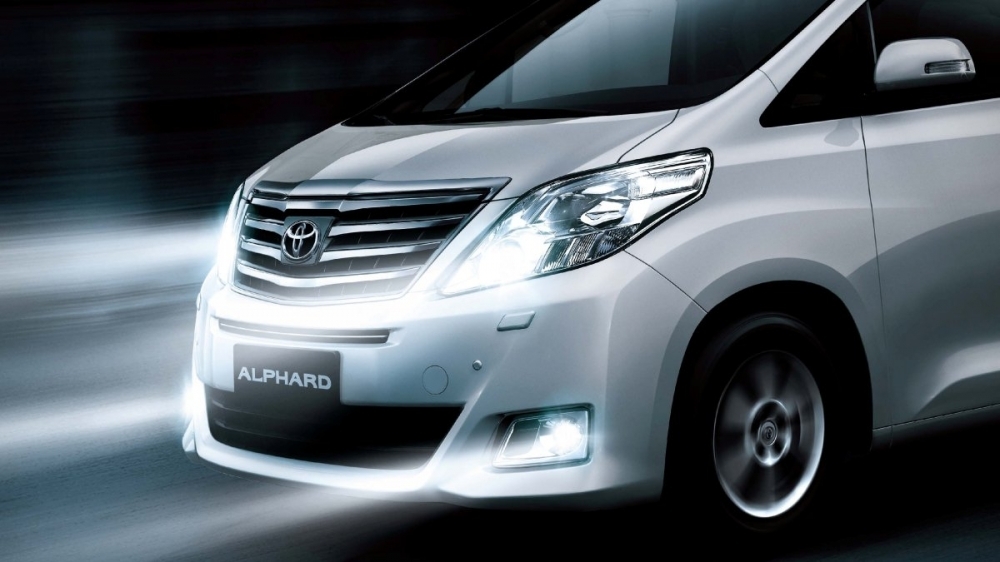 Toyota_Alphard_3.5