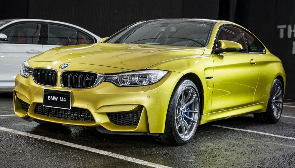 BMW_4-Series_M4手排版