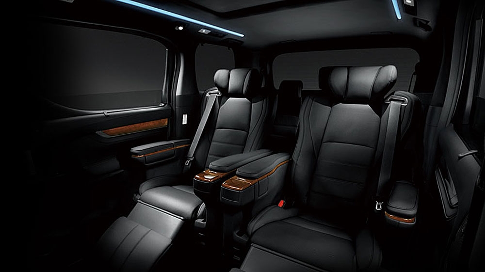 Toyota_Alphard_Executive Lounge 3.5