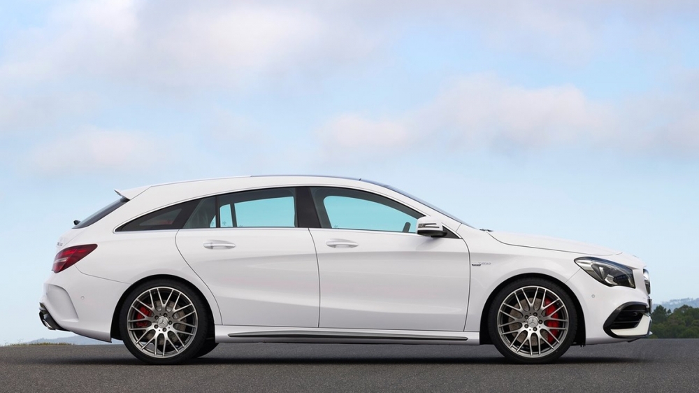 M-Benz_CLA Shooting Brake_AMG CLA45 4MATIC