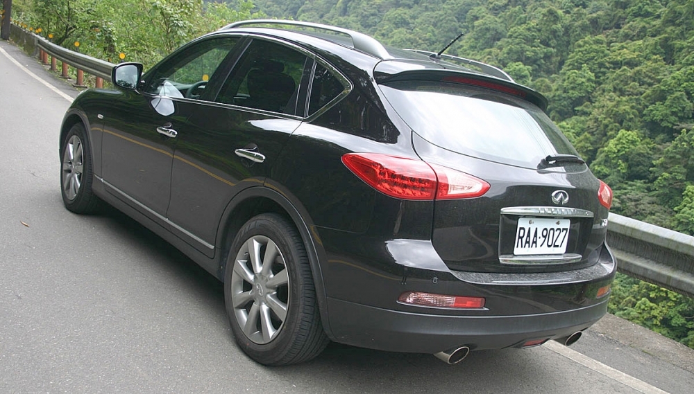 Infiniti_QX50_3.7 V6