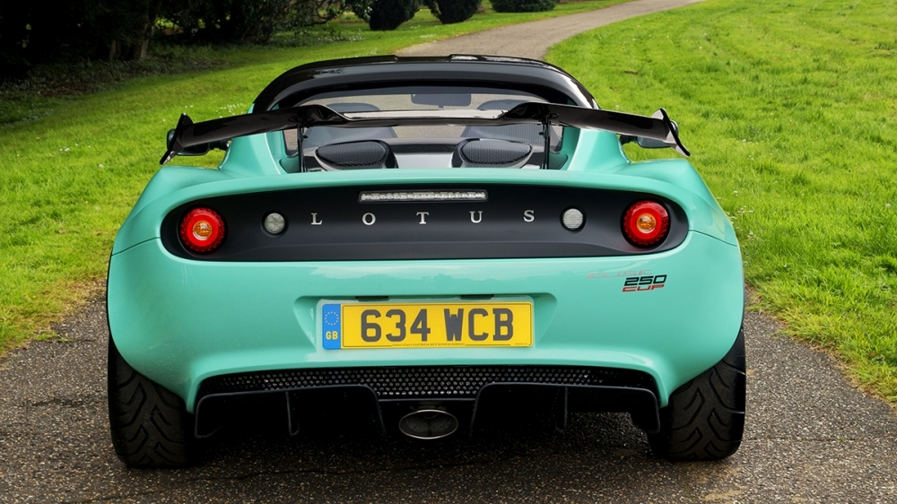 Lotus_Elise_Cup 250