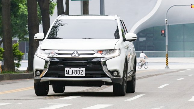 2017 Mitsubishi Outlander 典藏型