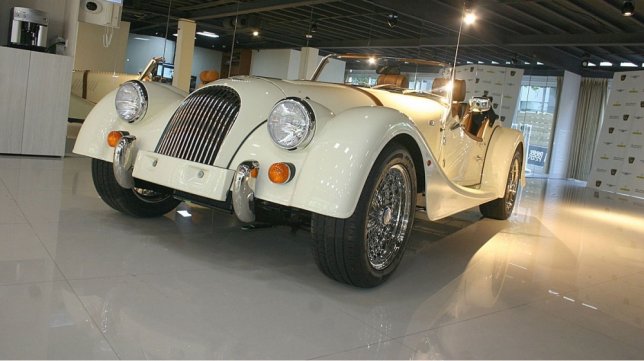 2015 Morgan Plus 4 2.0四座版