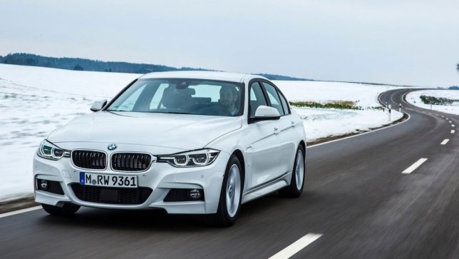 2016 BMW 3-Series Sedan 330e Luxury Line