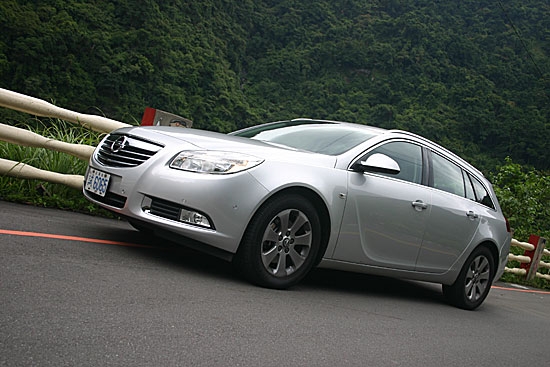 2010 Opel Insignia Sports Tourer