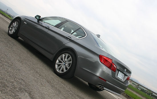 2012 BMW 5-Series Sedan 530i