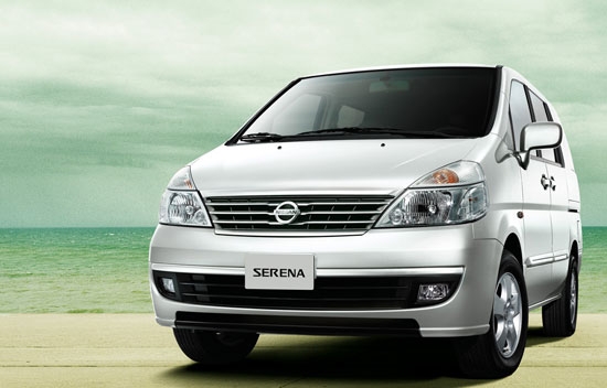 2012 Nissan Serena