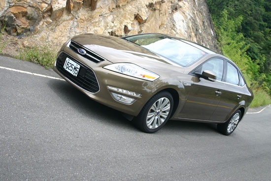 2013 Ford Mondeo