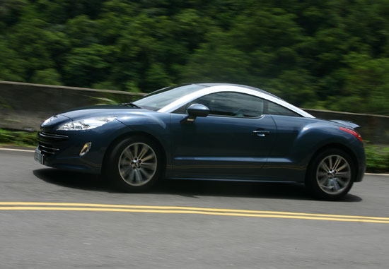 2013 Peugeot RCZ