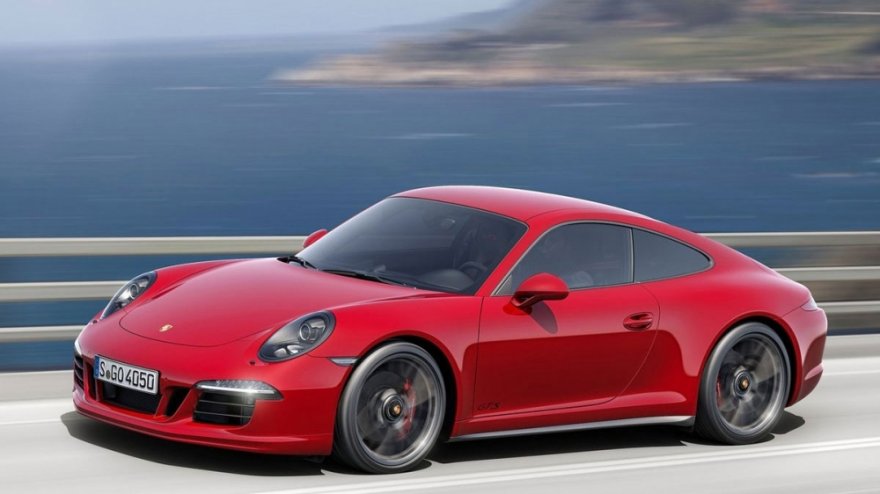 2015 Porsche 911 Carrera GTS Coupe