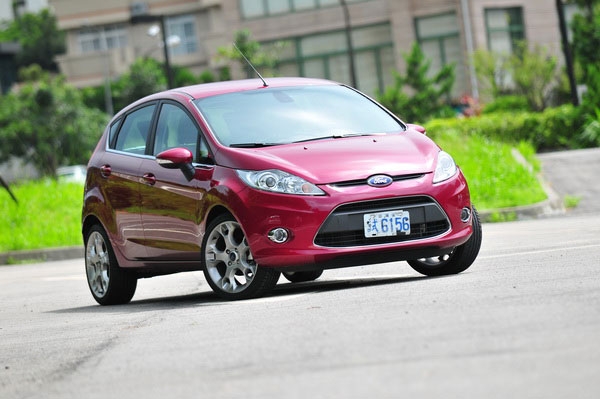 2010 Ford Fiesta 1.6運動版