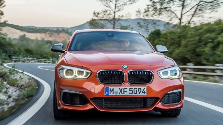 2017 BMW 1-Series M140i手排版