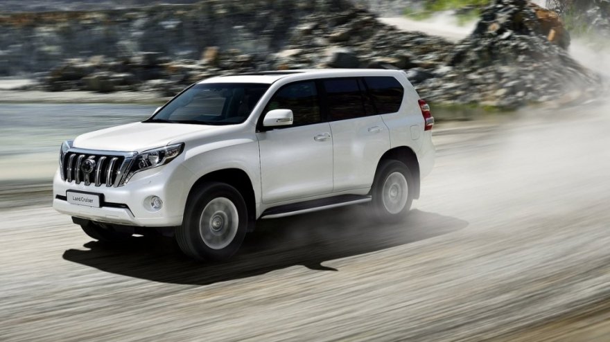 2017 Toyota Land Cruiser