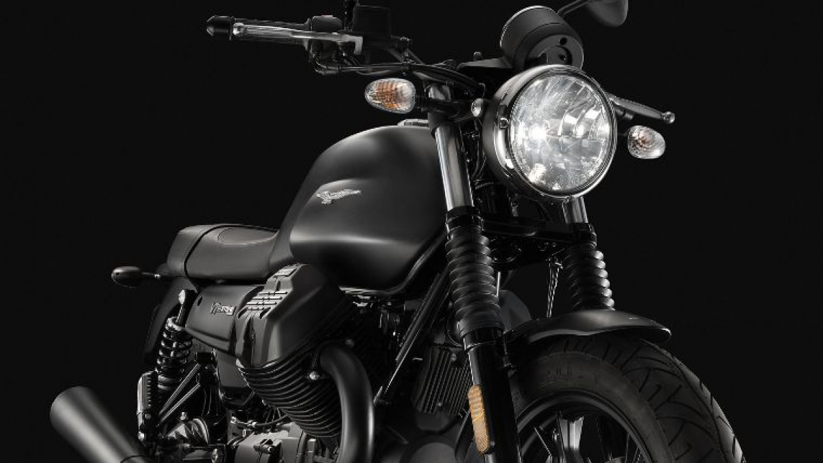 2018 Moto Guzzi V7 III Stone ABS