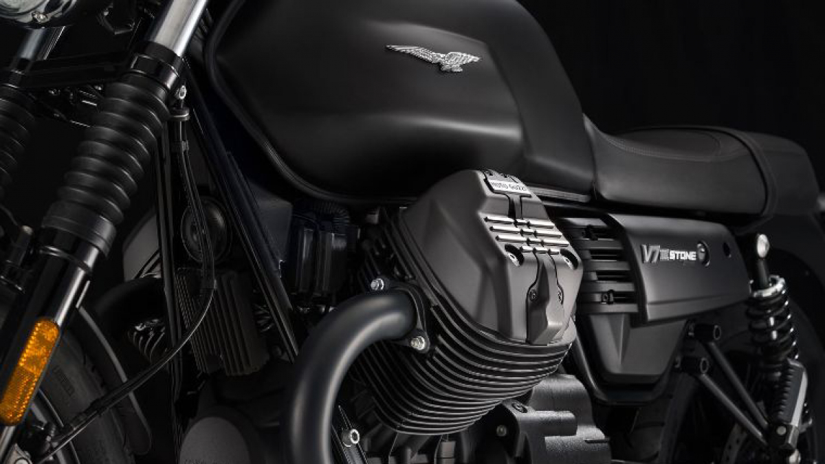 2018 Moto Guzzi V7 III Stone ABS