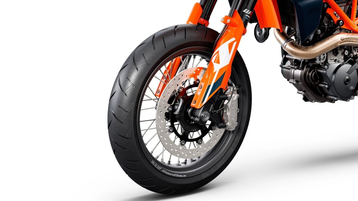 2023 KTM 690 SMC R ABS