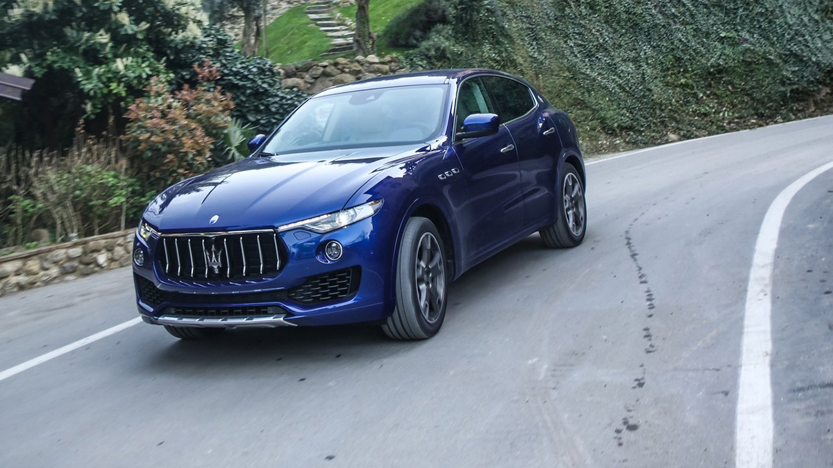 2018 Maserati Levante GranLusso  Zegna Edition