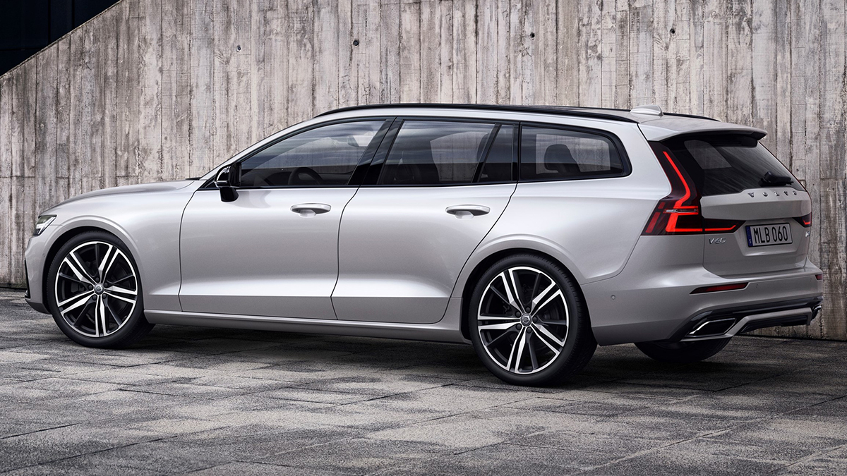 2021 Volvo V60 B5 R-Design