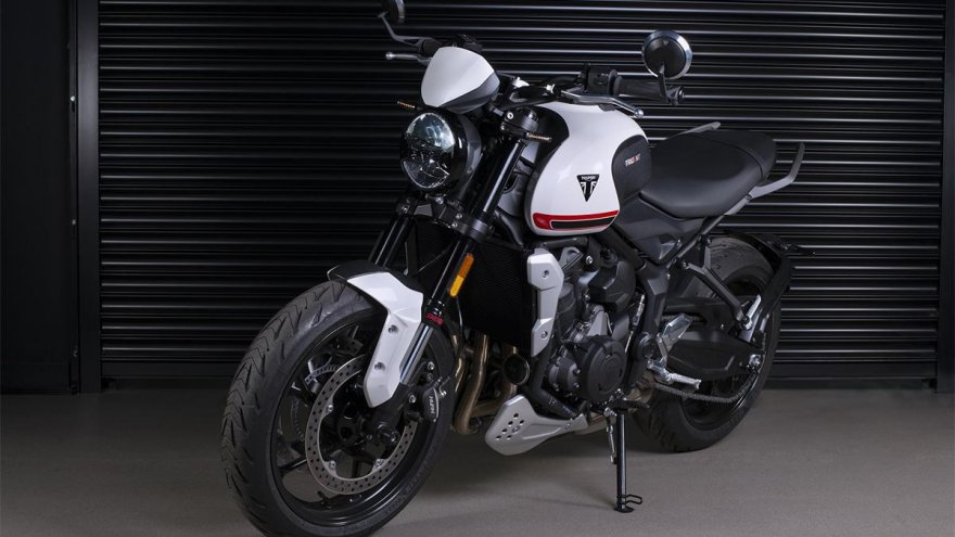 2021 Triumph Trident