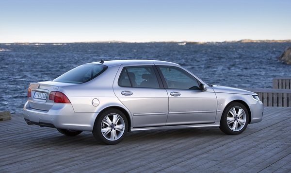 Saab_9-5 Sedan_Linear 2.0LPT