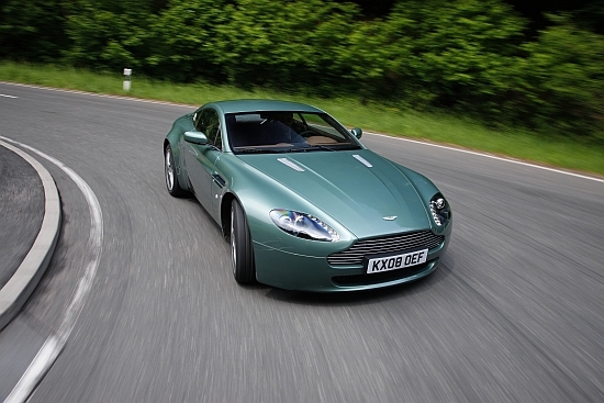 Aston Martin_V8 Vantage_Coupe