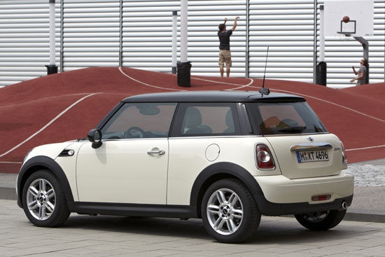 Mini_Hatch_Cooper