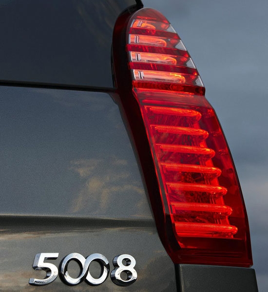 Peugeot_5008_2.0 HDi Premium