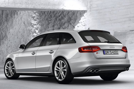 Audi_A4 Avant_S4