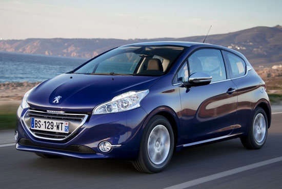 Peugeot_208_1.6 VTi MT