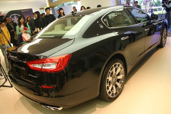 Maserati_Quattroporte_GTS