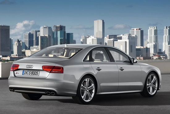 Audi_A8_S8 4.0 TFSI quattro