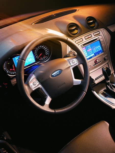 Ford_Mondeo_2.0 柴油運動旗艦型