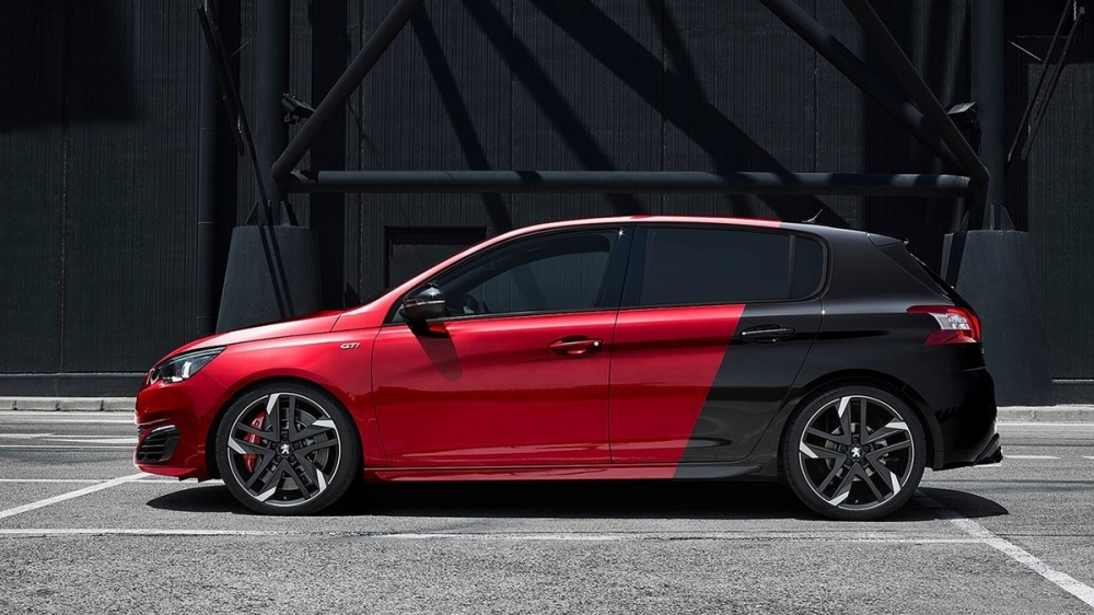 Peugeot_308_GTi by Peugeot Sport全景玻璃頂版