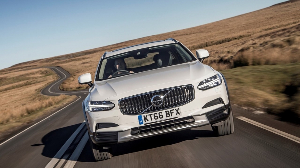 Volvo_V90 Cross Country_D5 Pro AWD