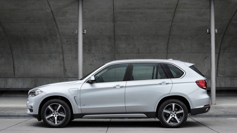 BMW_X5_xDrive40e