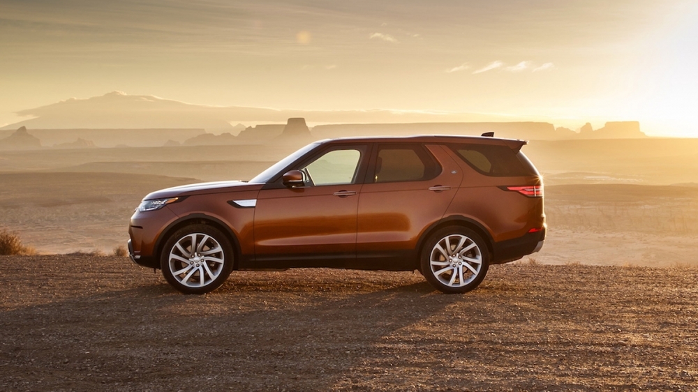 2020 Land Rover Discovery SCV6 HSE