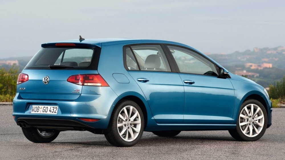 Volkswagen_Golf_280 TSI Highline