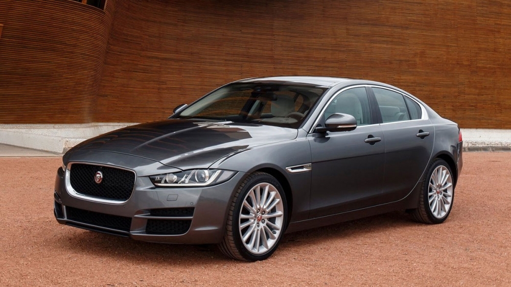 Jaguar_XE_Prestige 20t