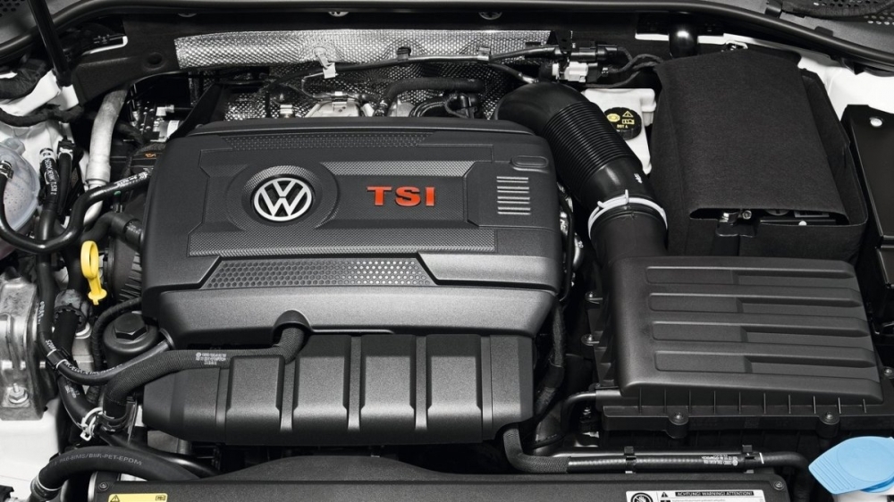 Volkswagen_Golf_GTI