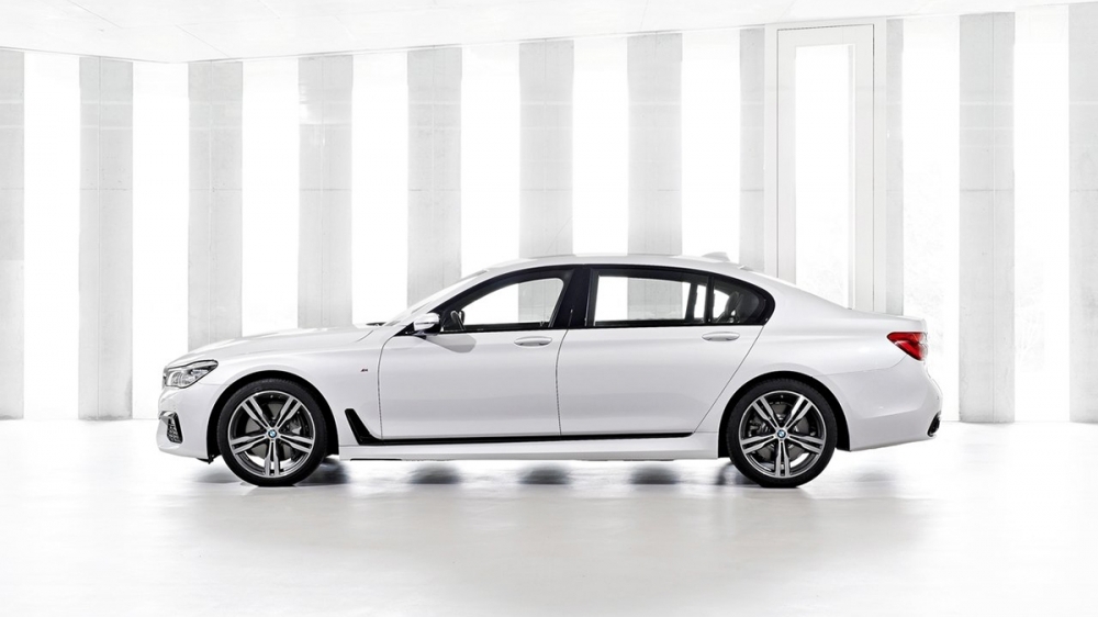 BMW_7-Series_740i M Sport