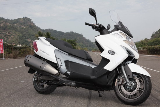 2011 Kymco MY ROAD 700i