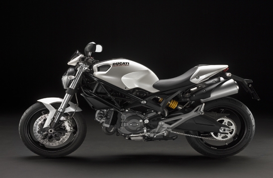 2011 Ducati Monster 696