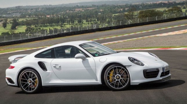 2017 Porsche 911 Turbo S Coupe